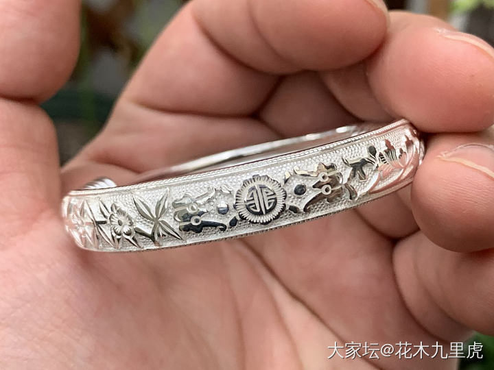 古语坊，我终于排到了_手镯银