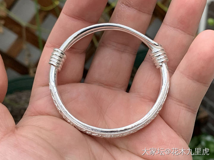 古语坊，我终于排到了_手镯银