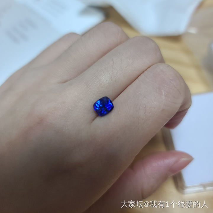 关于蓝宝，麻烦各位大佬再帮我看一下_蓝宝石