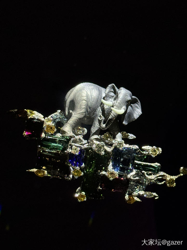 陈世英设计珠宝展_博物馆