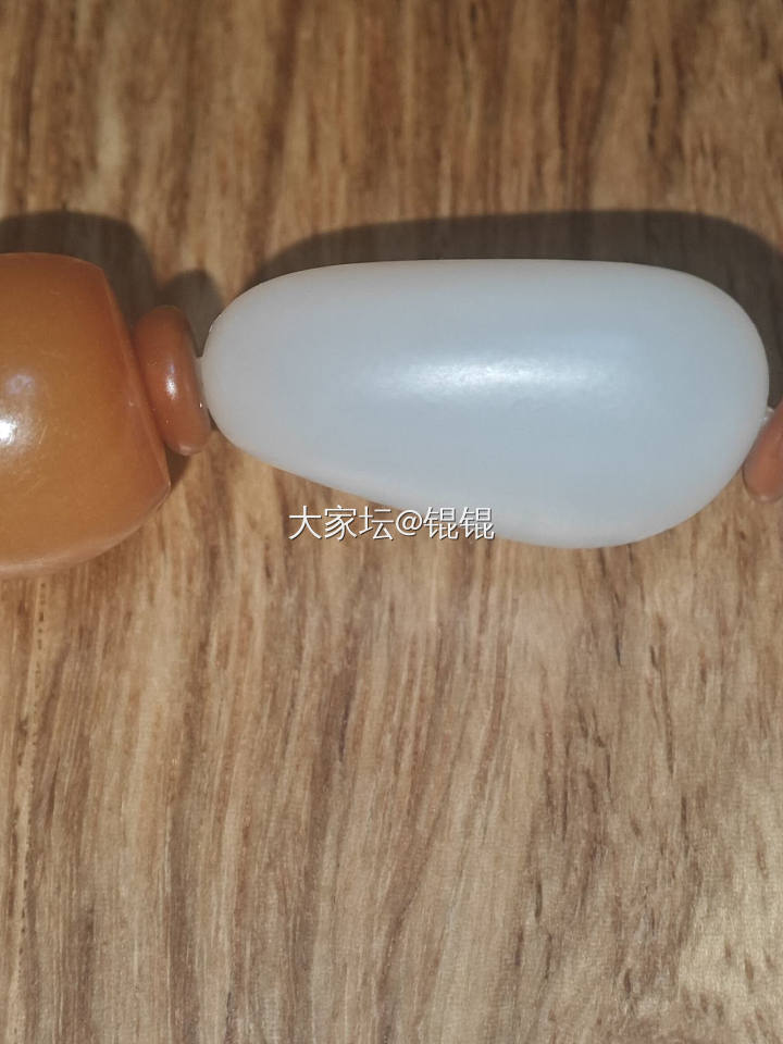 光白籽料手串_和田玉