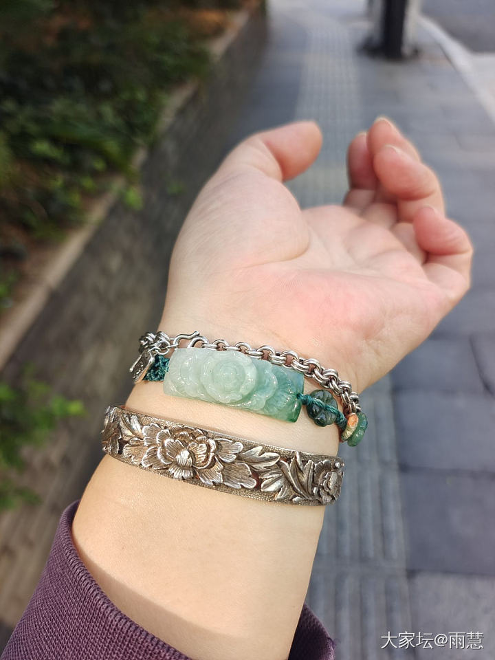 王师傅牡丹镂空镯已完美氧化_银