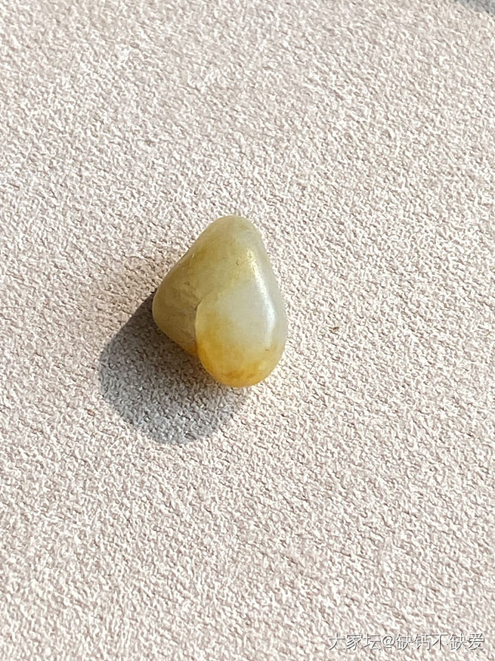 几十块钱的和田玉小籽料其实没啥好嫌弃的_玉石和田玉