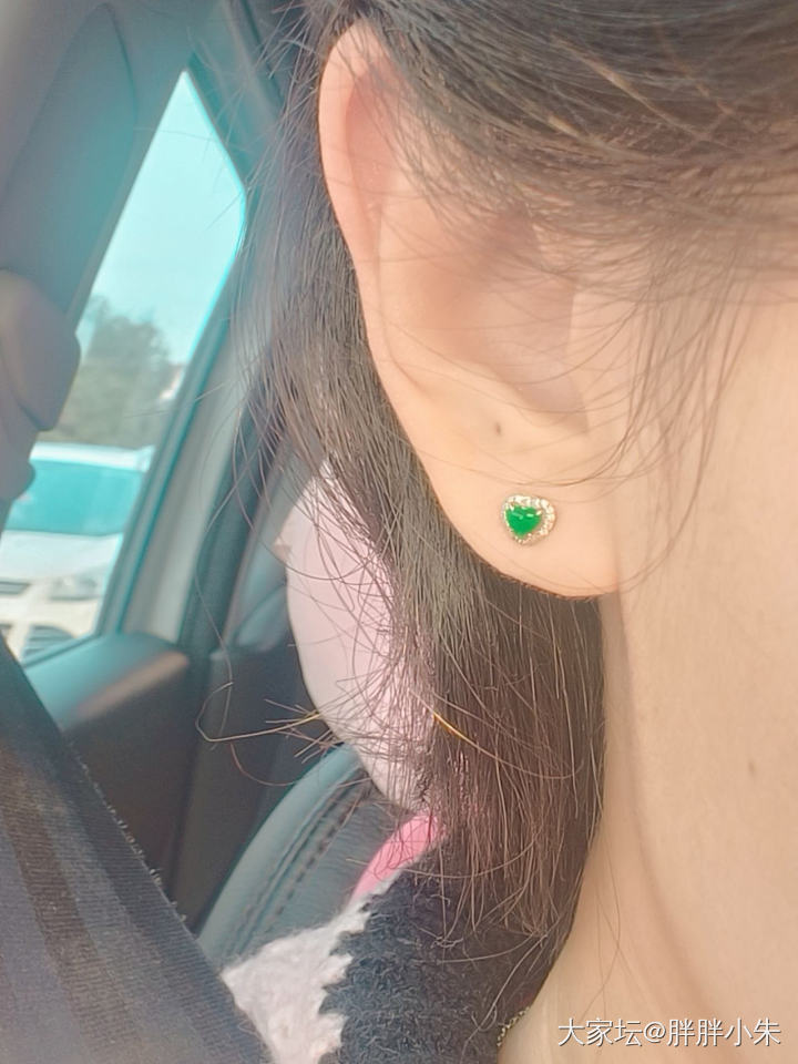 爱心心💚翡翠耳钉～～_翡翠
