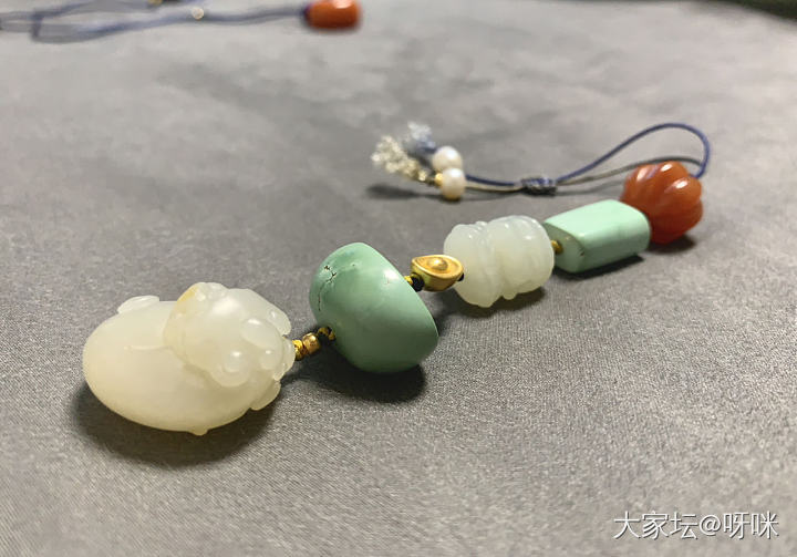 秀秀_搭配和田玉