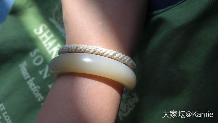 秋天的阳光真好～_银手镯和田玉