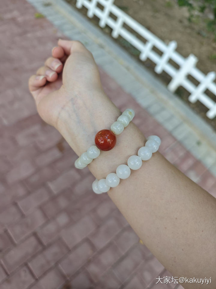 好久没来坛子了，最近又下载回来了晒晒最近带的吧_和田玉
