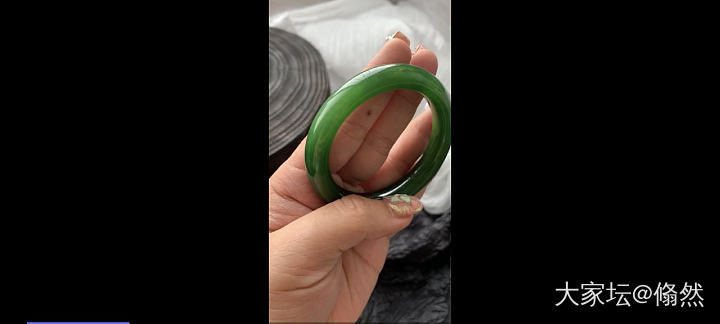 各位刘亦菲们，帮看一下这支镯子_手镯和田玉