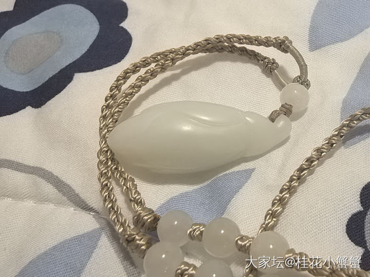 米达玉兰花_和田玉