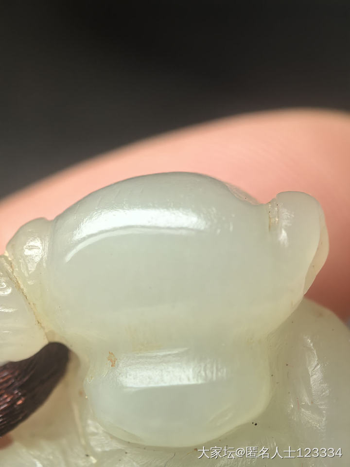请帮我看看这是和田玉吗？_和田玉