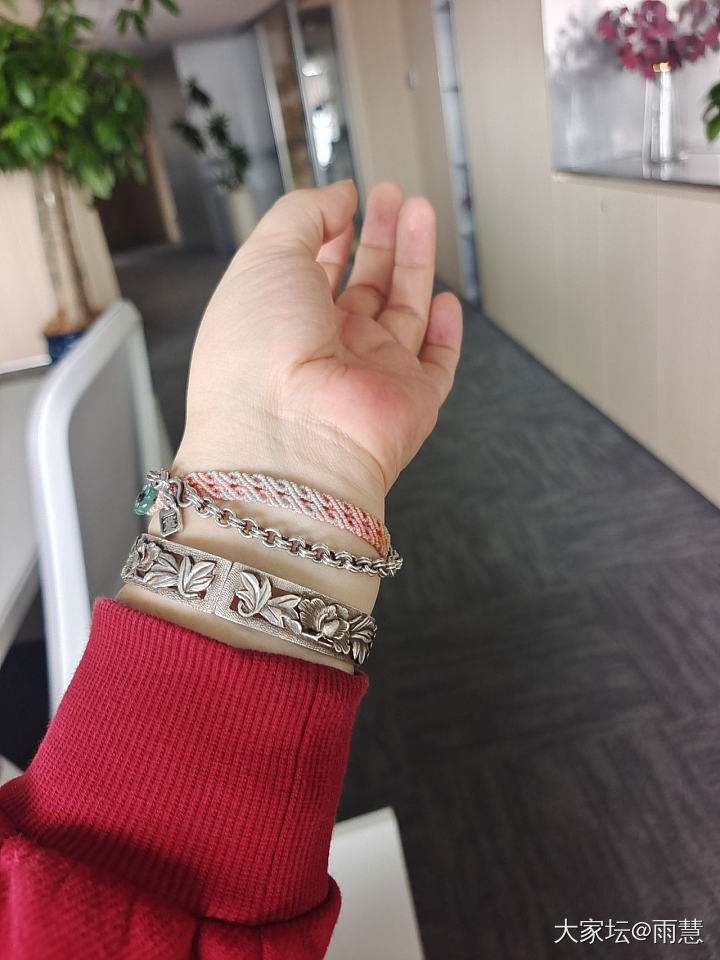 王师傅牡丹镂空镯已完美氧化_银