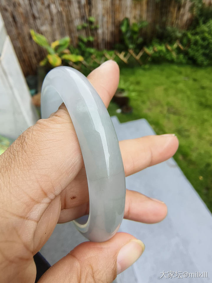 姐妹们帮掌掌眼_手镯翡翠