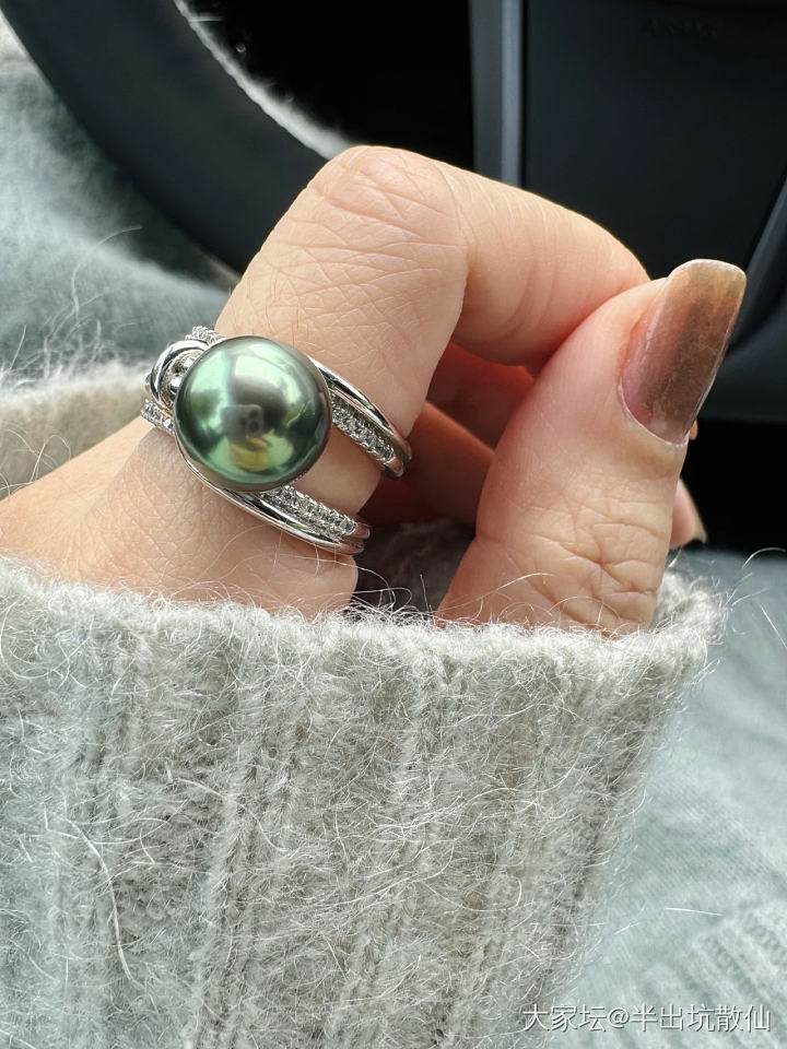 非主流绿色搭配_有机宝石和田玉