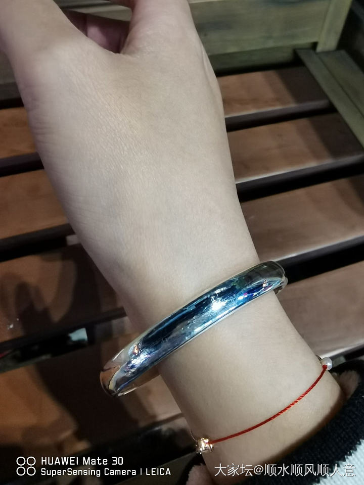 南记银光绝绝子_手镯银