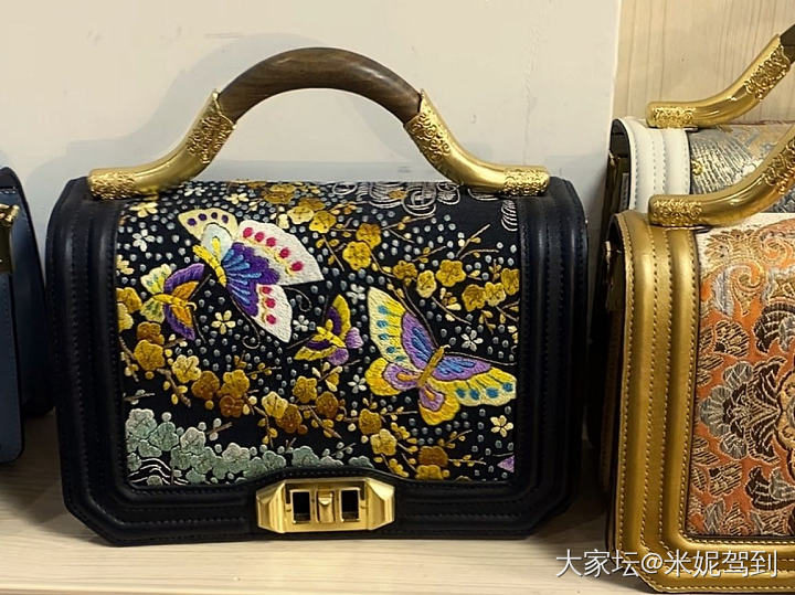 和国外大牌比起来毫不逊色，系不系？_包包