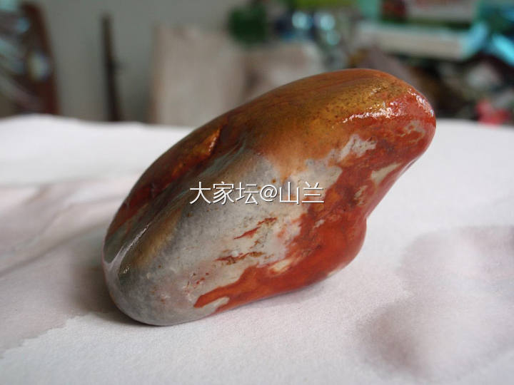 四只不同质地的金蟾，你觉得哪只最像_玉髓玛瑙黄蜡石原石