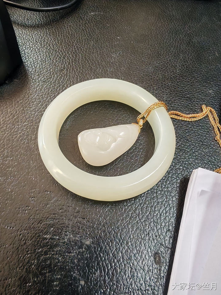 曾经的最爱，女人好可怕，喜新厌旧。_手镯和田玉