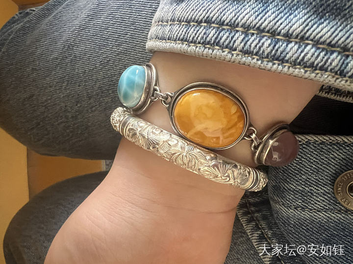 不知道戴什么_手镯银