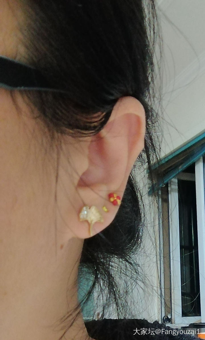银杏耳钉_耳钉金