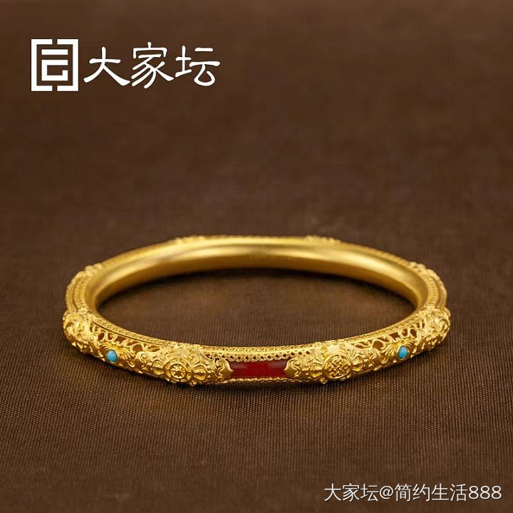 预定明年的一件成团_手镯金
