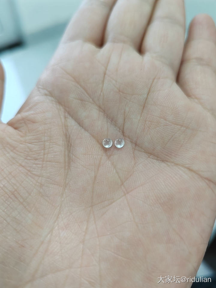 紫檀手串到了，顺便晒晒前期点赞的赠品，锃亮的小眼睛～_紫檀