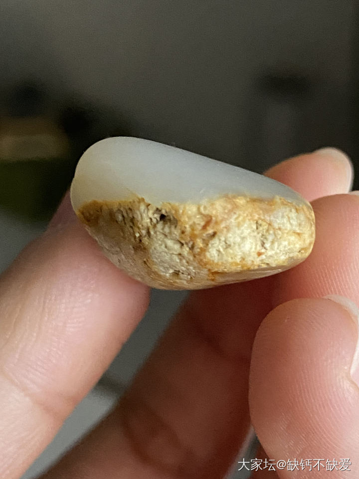 僵边出细肉的巨像化_和田玉