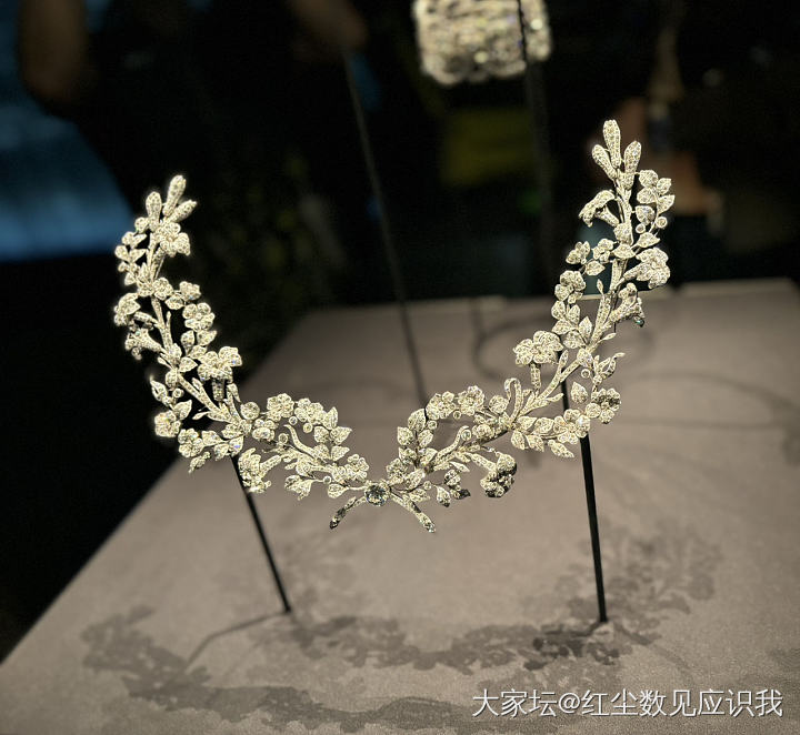 魔都博物馆的卡地亚中古珠宝展～_古董首饰名贵宝石卡地亚