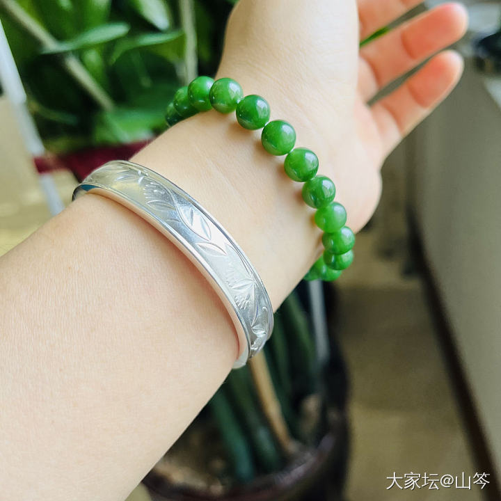 要独宠一段时间的镯～_银