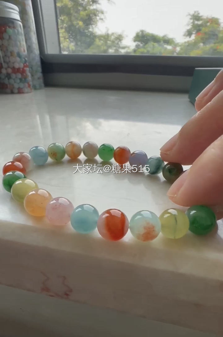 翡翠的颜色还有很多_翡翠