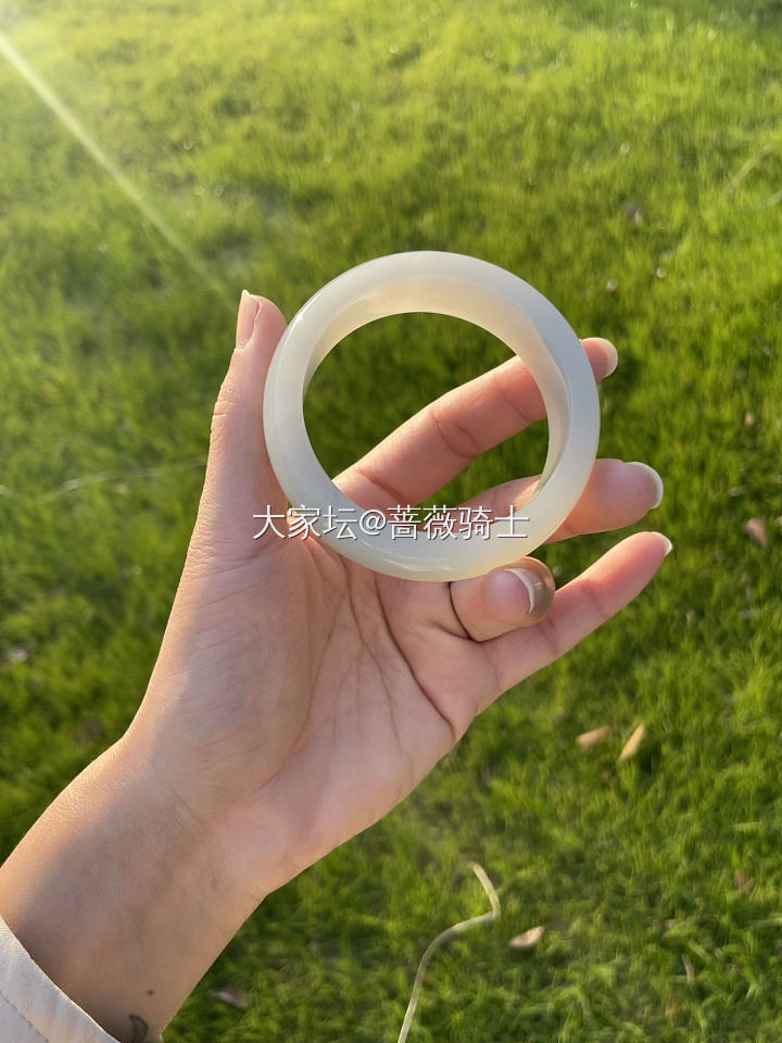 白底青花籽料轮胎镯_手镯和田玉