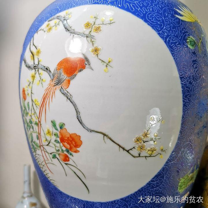 乾隆年制瓷器二件比对_收藏