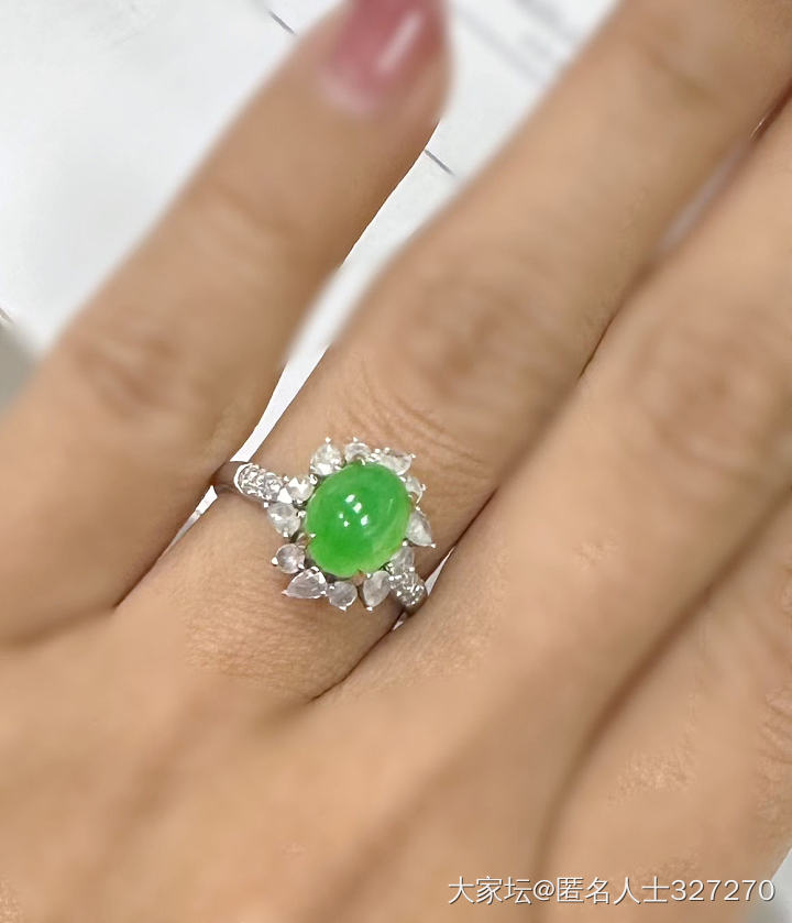 各位大佬，这个戒指看价多少合适？_戒指翡翠