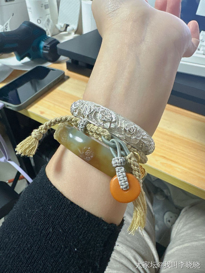 王建师傅的玫瑰_和田玉银
