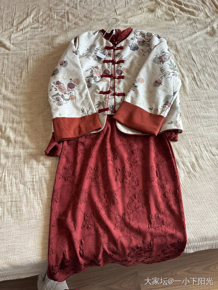 12月新衣第一波🌹突然就喜欢上了灰色_穿搭