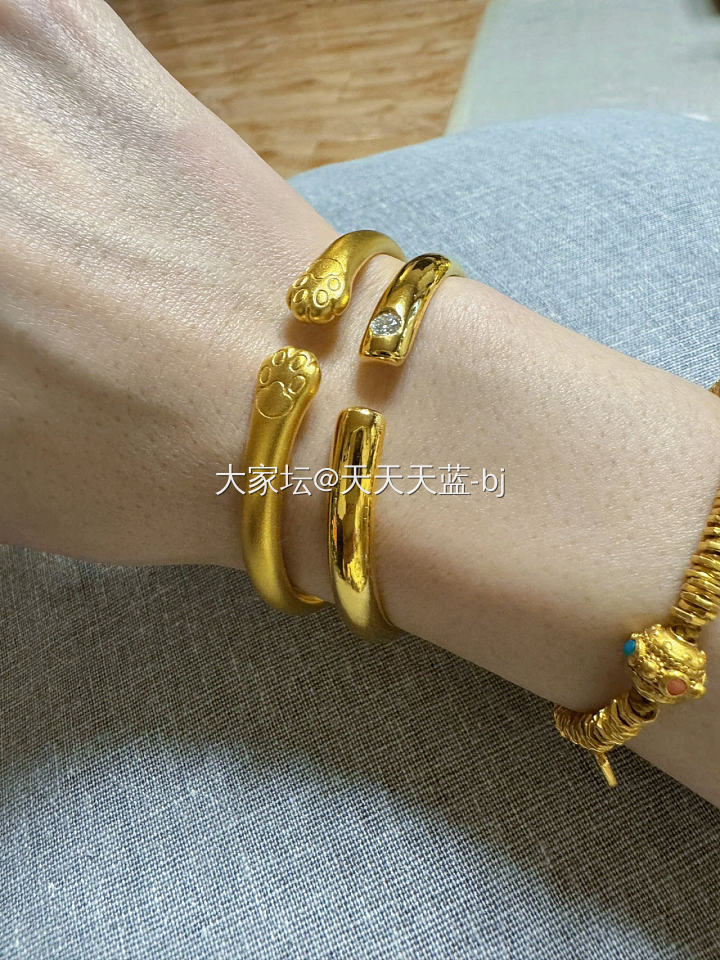 心心念念 一件成团的镯子终于收到啦_福利社手镯金