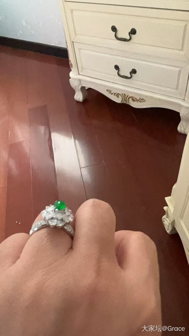 嘿嘿毕业小绿蛋_戒指翡翠