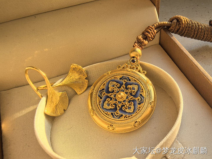 三金买完，总共不到6w，很努力考虑性价比了_金