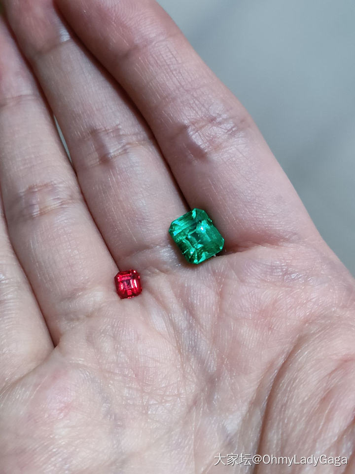 红配绿，________名贵宝石