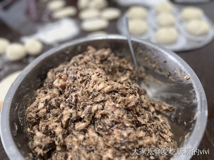 做包子罗做包子罗……_美食