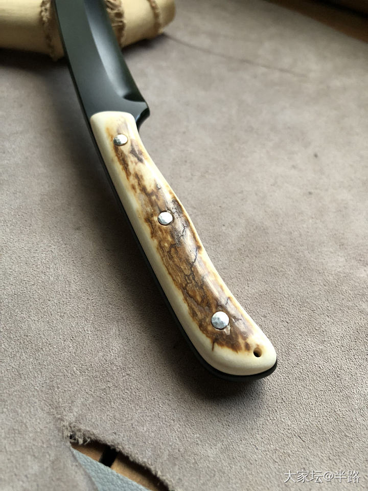 和田玉黑青玉刀_和田玉