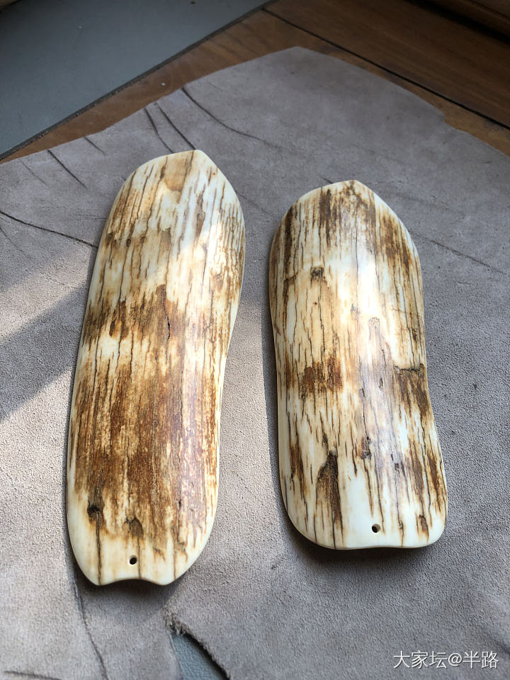 和田玉黑青玉刀_和田玉