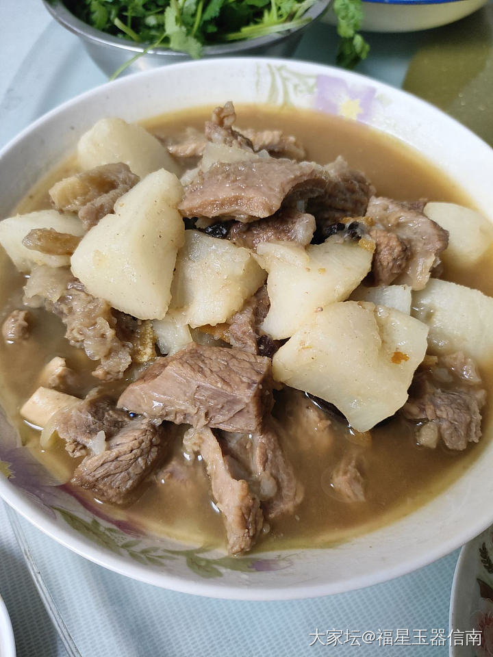掐指一算，你们都在等我的白切鸡_美食