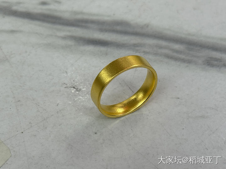 校长家代购的金戒指到了。感觉还不错。_福利社戒指金