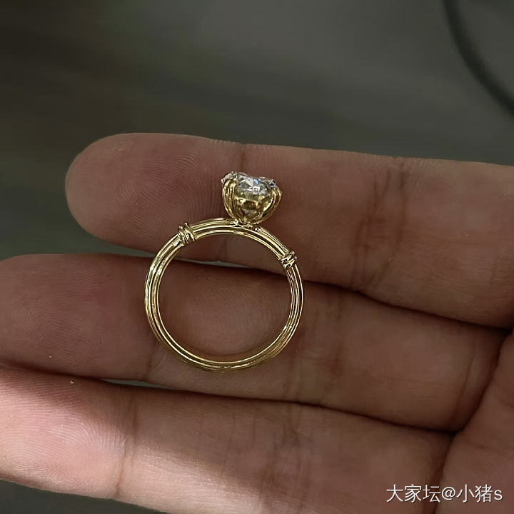 求助😘椭圆钻选款式啦_钻石