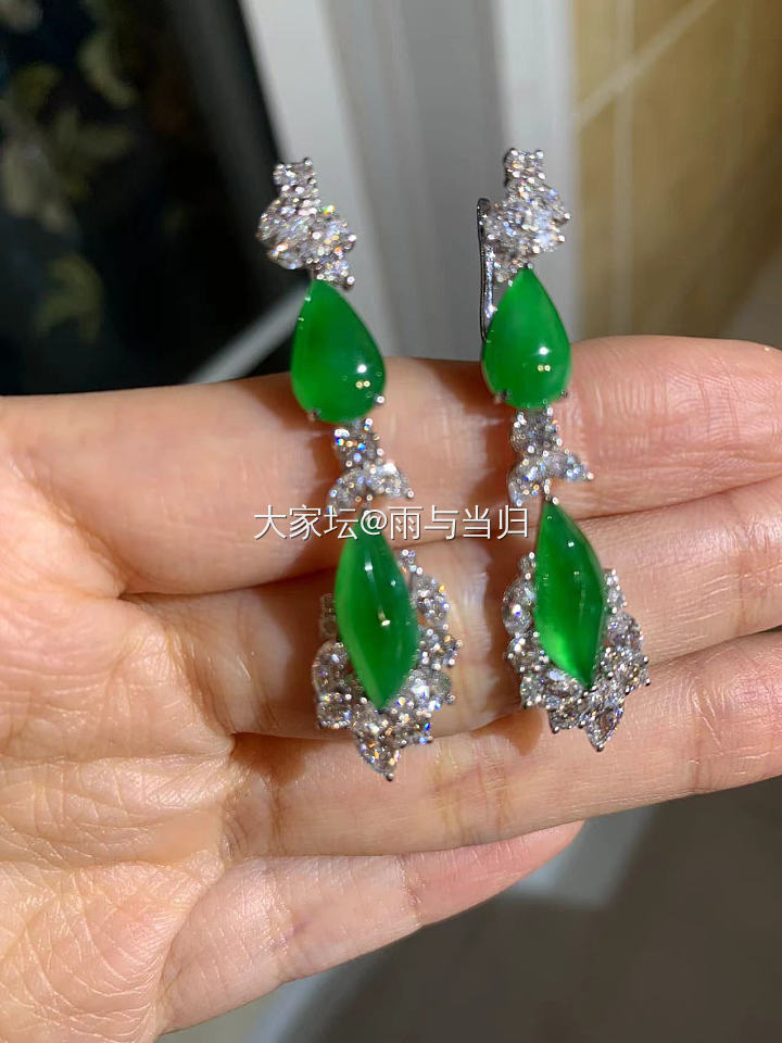 凝翠｜冰绿高色随行翡翠耳环_耳饰翡翠