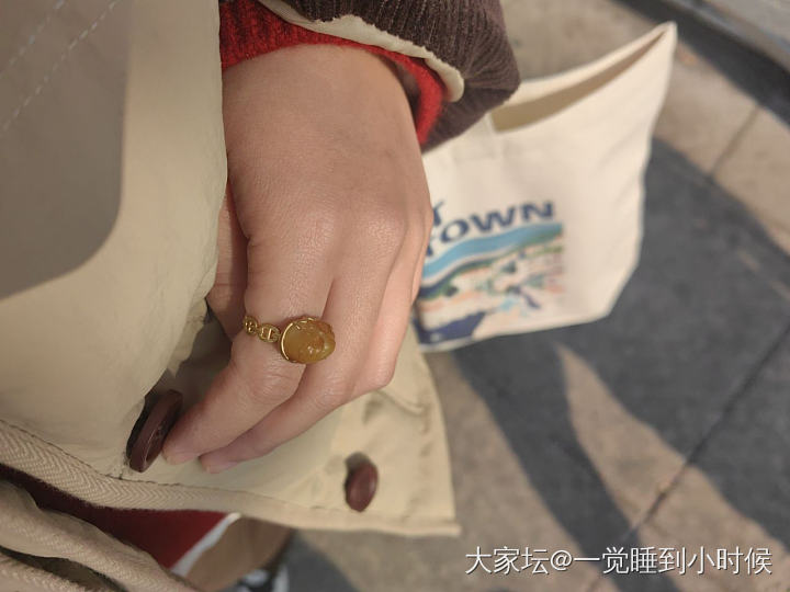 我打脸了_戒指和田玉