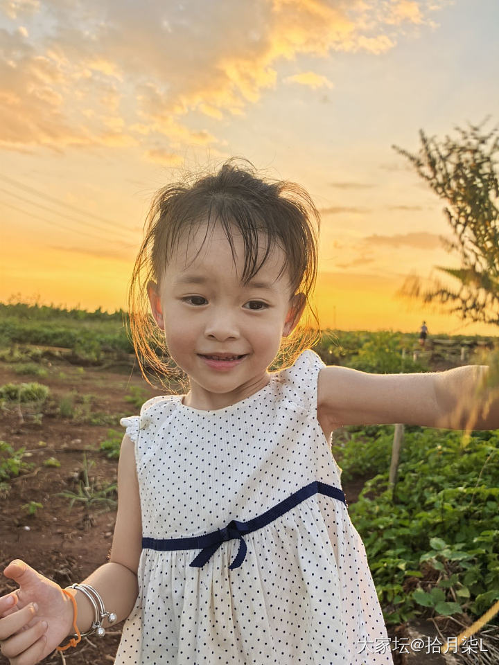 翻相册翻出一组夏天村照_育教亲子幼儿