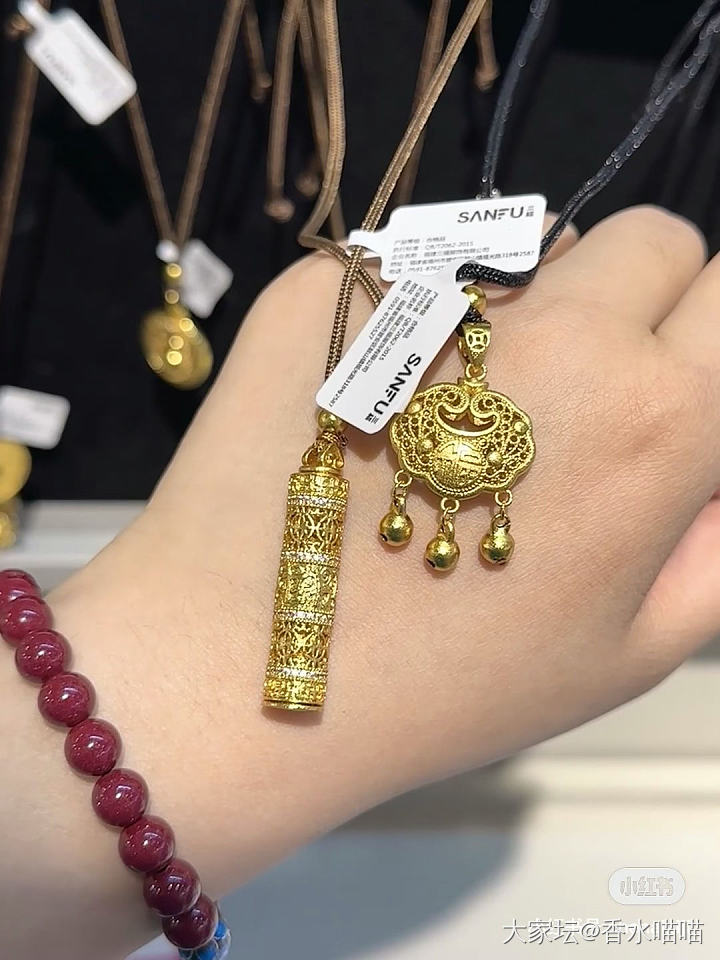 过年聚会把自己的金子看看好，以假乱真，太瘆人了_金