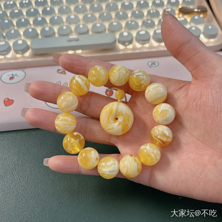 懒人的蜜蜡年终_琥珀蜜蜡