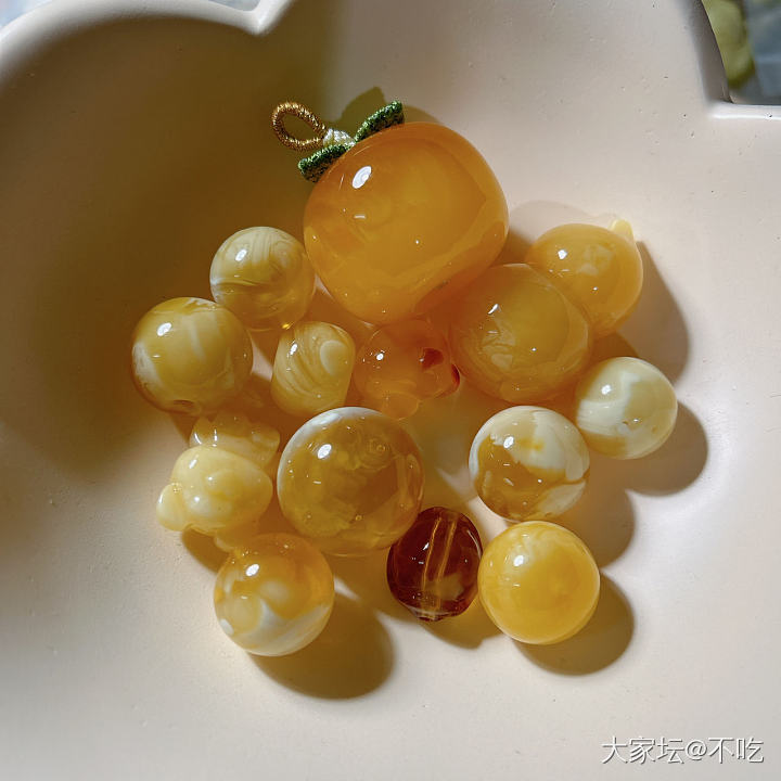 懒人的蜜蜡年终_琥珀蜜蜡
